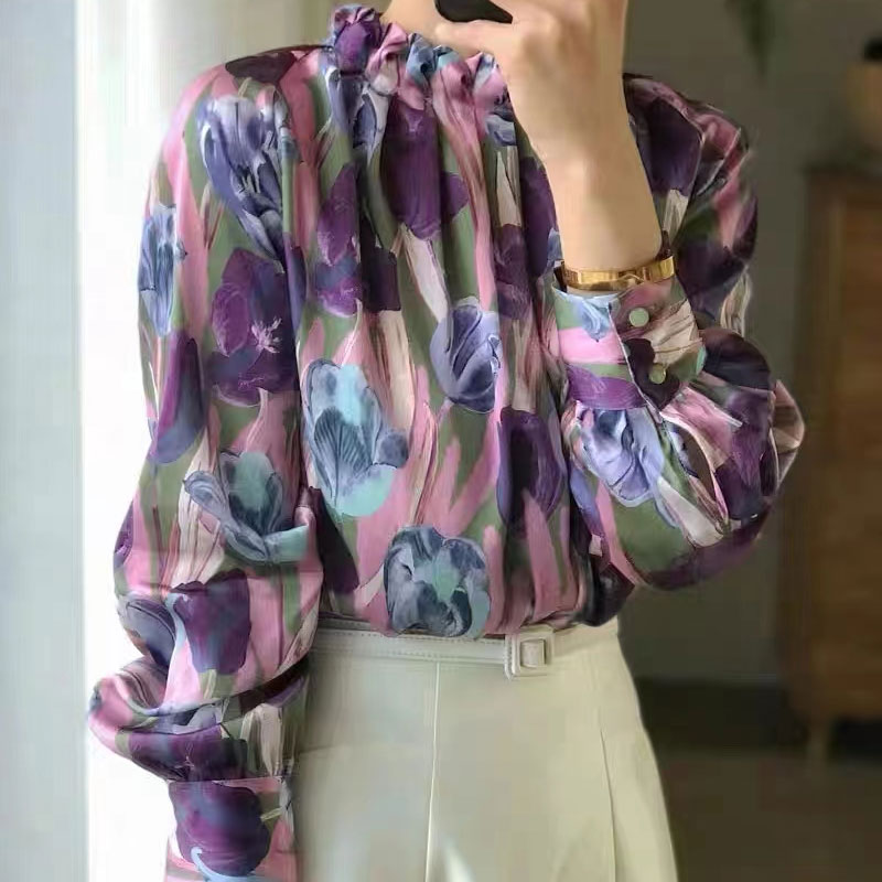 83030389-02.jpg